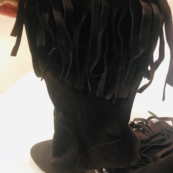 NYLA dark brown fringed boots size 7 - Picture 3 of 4